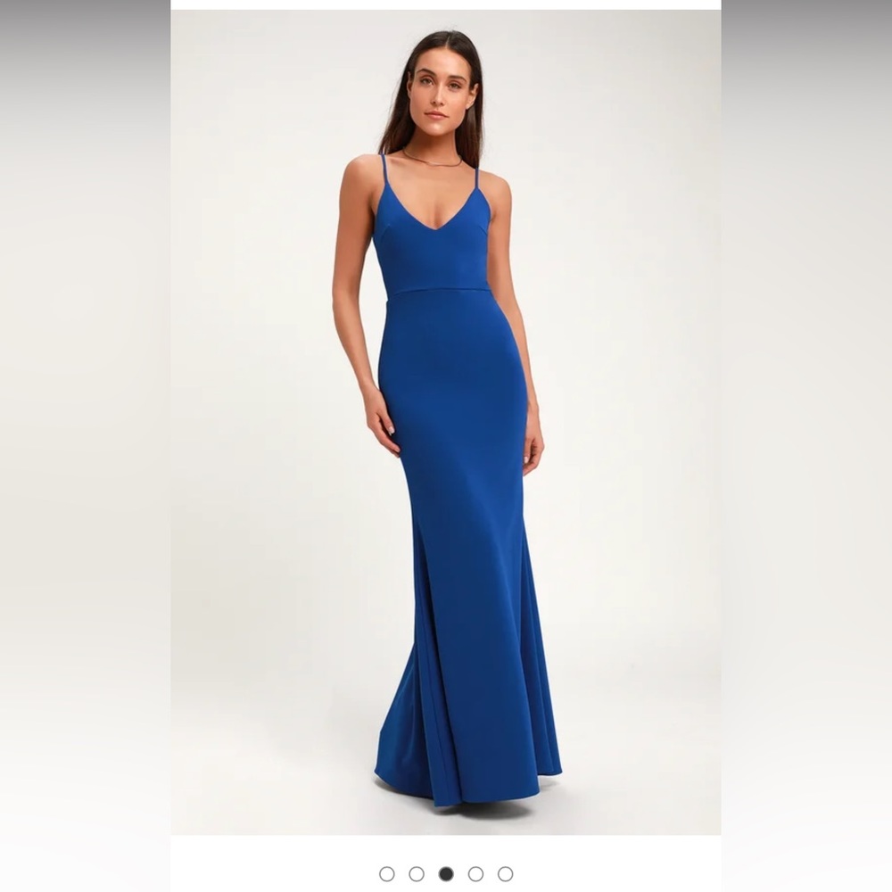 Lulu’s Royal Blue Gown! Size small!